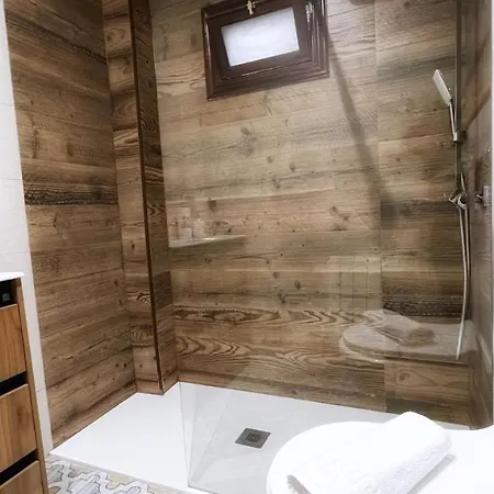 Ronda Con Balcon Casco Viejo Apartment Bilbao